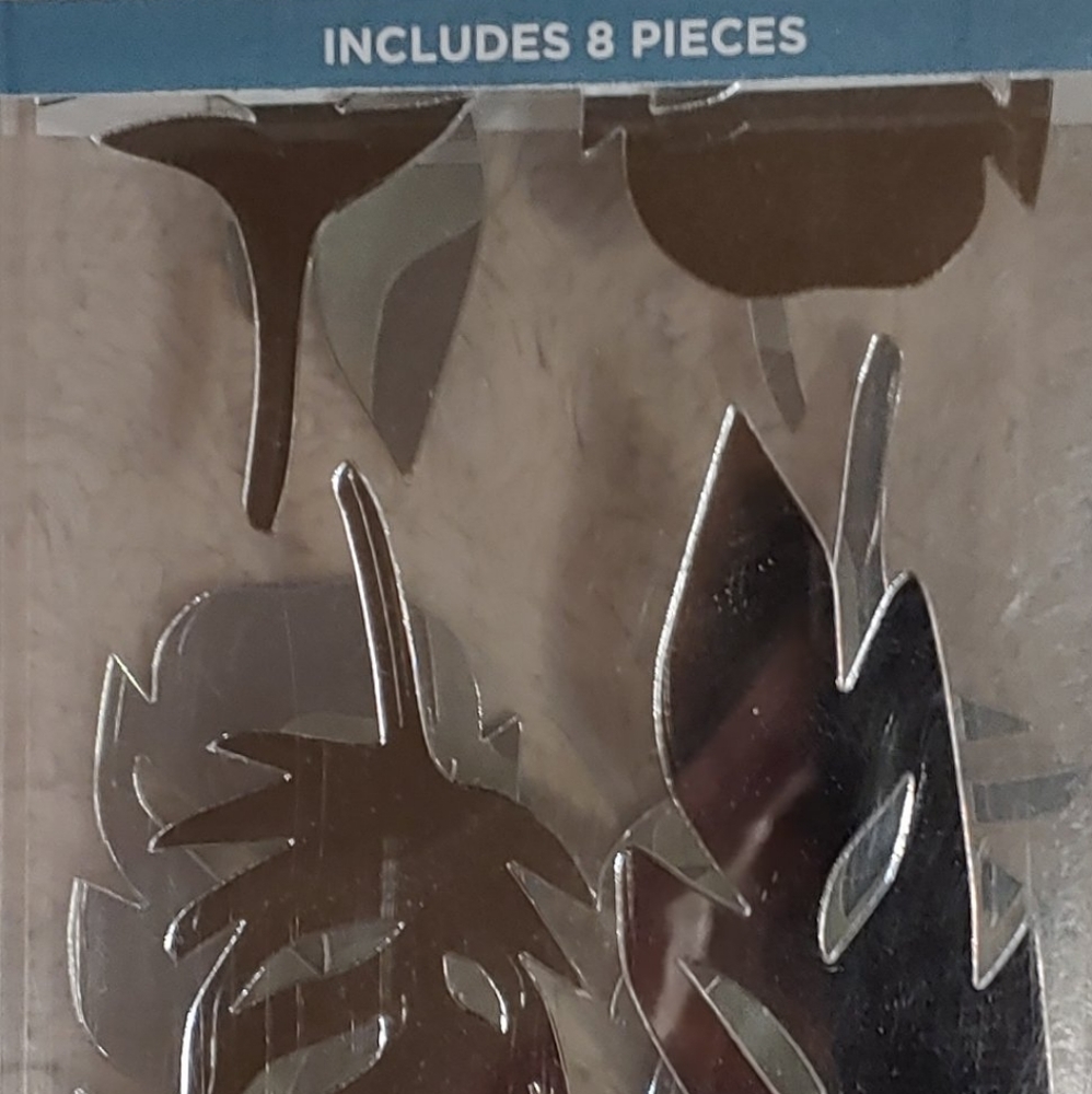 NWT Wall Decor
